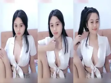 Miya Live Pakai Dress Mini Sexy Pamer Bodi Mulus